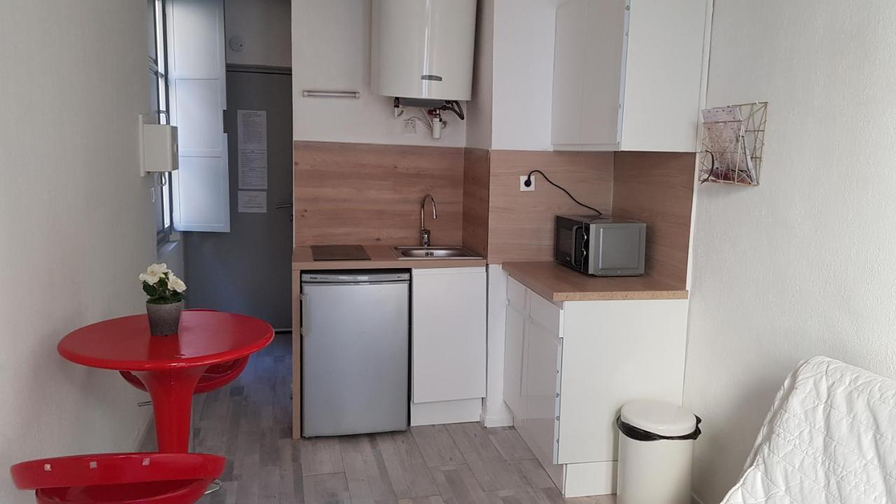 Studio Nîmes Centre Extérieur photo